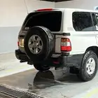 لاند كروزر vs.r فكس ار