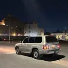 لاندكروزر موديل 2004