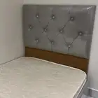 سرير للبيع نفر