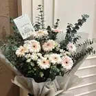 باقة ورد كبيره بسعر 200