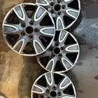 جنوط هايلكس كروم اصلي موديل 2011