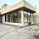 محل تجاري مميز بإطلالة فاخرة - حي الأحمدية
