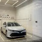 كامري أبيض لؤلؤي وكاله اول مستخدم انا ((اقبل بالبدل ))