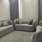 كنب للبيع   ستارة   موكيت  اثاث جديد استخدام خمس شهور فقط