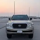 لاندكروزر ستاندر 2008 وارد قطر (قير عادي) V6 اقبل البدل
