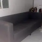 كنب قطعه طويله وعندي قطعه زيها بس حجم وسط قطعتين علا السوم