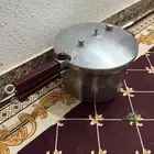 قدور ضغط قديمة واصلية على السوم