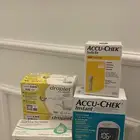 جهاز تحليل سكر وملحقاته ورؤس قلم انسولين مقاس 4 و5