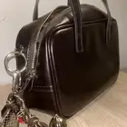 شنطة نسائية جديدة للبيع من ماركة يولا - New bag for sale