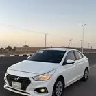 للبيع اكسنت 2019