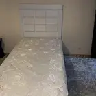 سرير مستعمل نظيف جدا