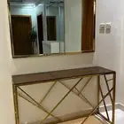 طاولة طقم ومدخل ومراية