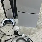 سوني5 وشاشة قيمنق للبيع او بدل مقابل pc