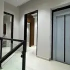 شقه بسطح حي اليرموك