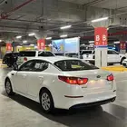 للبيع كيا اوبتما 2015 2000cc