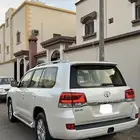 لاندكروزر 2020 مخزن للبيع