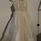 فستان للبيع ( إستخدام مرة واحده فقط )