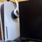 سوني 5 معي يد عاديه مع يد الاحترافيه حقت سوني مع شاشه تدعم