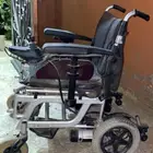 كرسي متحرك للبيع عربية كهربائية لكبار السن وذوي الاحتياجات
