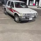 هيلوكس 2001 للإيجار الشهري