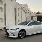 es350 2019 نظيف جدا