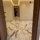 للايجار شقة جديده في الرمال