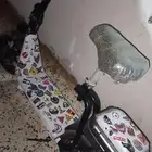 سكوتر نضيف جدا  ولا فيه حاجة حتى شاحنه معاه حدي فيه 700