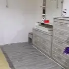 غرفه نوم كامله و مكيف سب لت وأغراض كثيره مكيف شبك