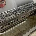 الفرن واحد عادي وواحد اتماتيك