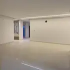 ملحق كبير للبيع