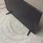 شاشة تلفزيون