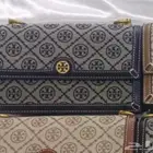 شنط ماركه مع الملاحقات توصيل فوري جده والرياض باقي المدن شحن
