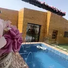 اكواخ ريفيه للعرسان مع تنسيق حفلات وذكرى زواج