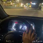 مدربة قيادة نساء فقط