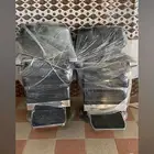 السلام عليكم عندي كراسي الحلاق عدد 2 وا جهاز التعقيم 2