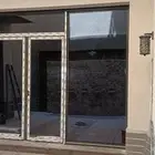 باب المونيم اسود زجاج 24 مم