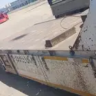 صندوق سطحه للبيع