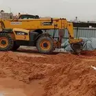 للإيجار روافع تلسكوبيه وفوركلفتات وجميع المعد