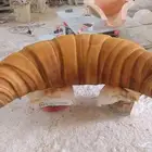 مجسم كروسان فايبر جلاس