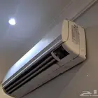مكيف سبلت. مستعمل نظيف 18 وحده بدون ريموت بارد