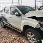 مستبيشي L200موديل 2023مصدوم تشليح