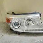 يوجد لدينا شمعات لاندكروزر 2014 2015