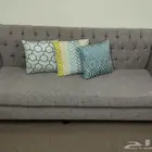 كنب مع طاولات
