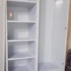 دولاب الألمنيوم نظيف جدا مع اثنين خانات واثنين أبواب