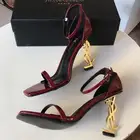 كعب نسائي سالوران فخم