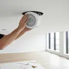 كيف تختار السماعات المناسبة لمحلك أو فيلتك