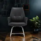 مكاتب وكراسي مكتبية