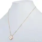 سلسال Van Cleef   Arpels صدفي