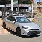 تويوتا كامري E ستاندرد بنزين طيس وارد الساير موديل 25