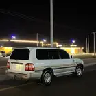 لاند كروزر 2000